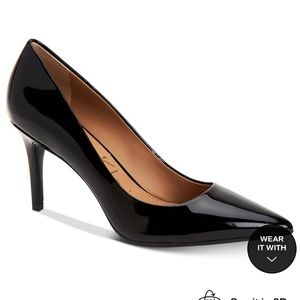 Calvin Klein Women's Gayle Pointy Toe Classic Pumps in Black Patent